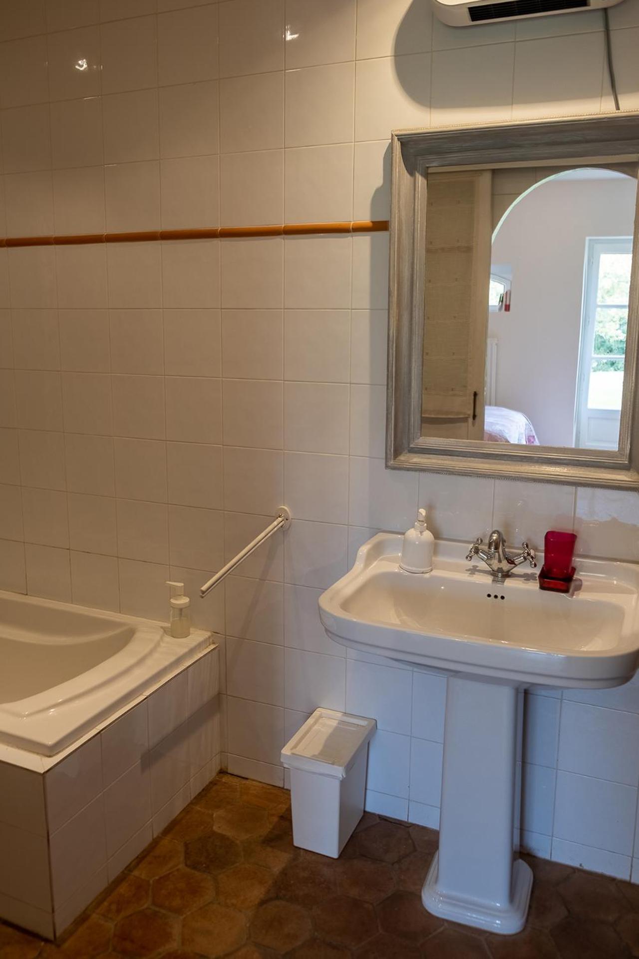 Chambre D'Hotes Belair Eaunes Zimmer foto